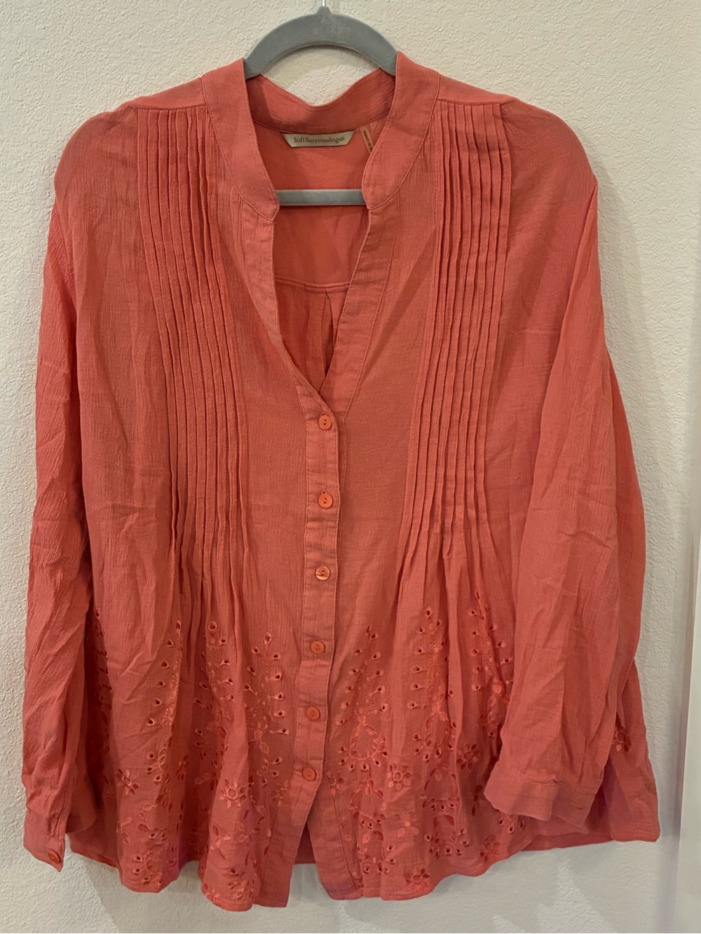 Soft Surroundings Coral Pink Eyelet Pintuck Button Blouse | Size 1X (EUC)
